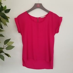 ⭐ 3/$20 Pink Rose Pink Zipper Back Blouse